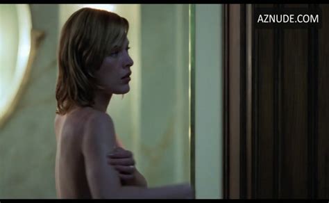 Milla Jovovich Breasts Scene In Resident Evil Aznude