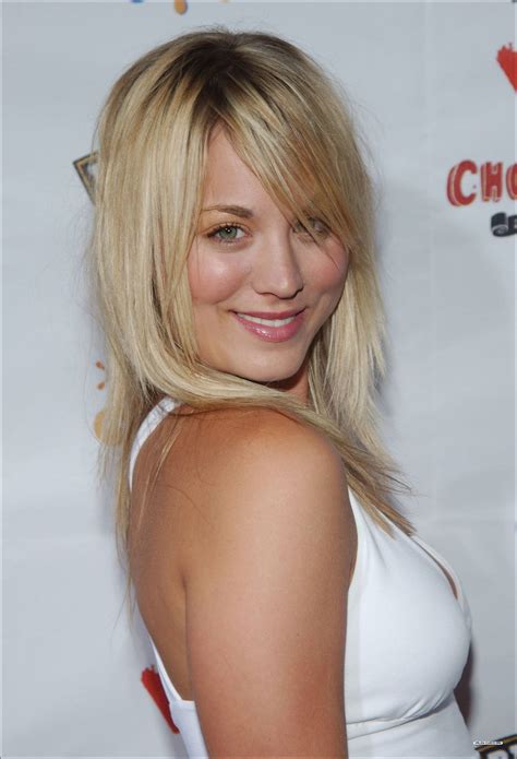 Rock The Vote 2004 National Bus Tour Party 0034 Kaley Cuoco Web