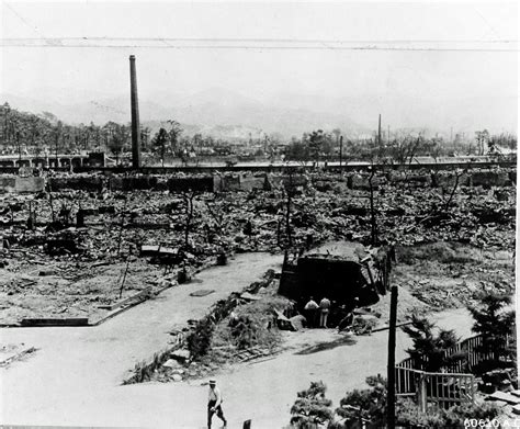 Atomic Bomb In 1945 A Look Back At The Destruction Al Jazeera