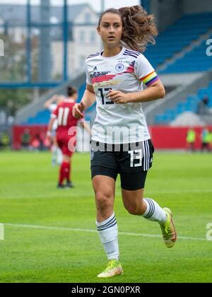 Sara DAEBRITZ, DFB 13 in the friendly DFB women match GERMANY - BRASIL