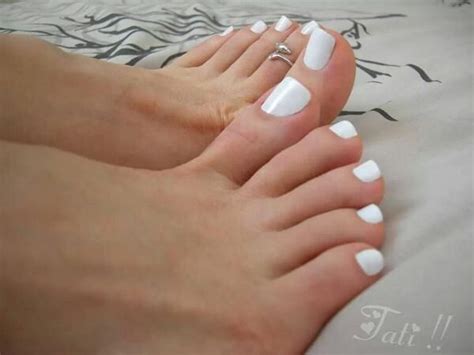 review of white nail varnish on toes ideas fsabd42