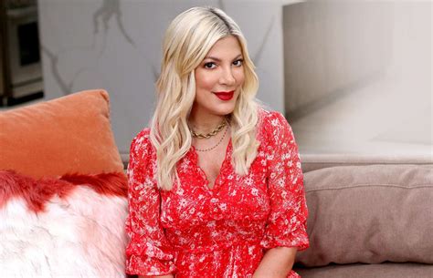 Tori Spelling Promises To Tell It Like It Is In New Web Show Trailer