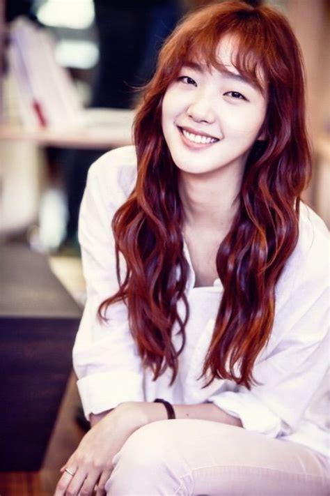 She debuted in the film a muse (2012). Kim Go-eun not offered role in 'Cheese in the Trap' movie ...