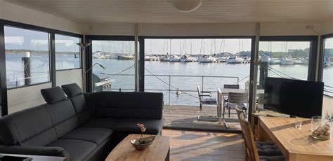 Hallo, wir eine 4 köpfige familie suchen ab sofort auf der insel usedom bei den drei kaiserbädern (bansin, heringsdorf oder ahlbeck) eine mietwohnung, ein haus zur miete oder auch gerne Hausboot Tollow mieten - Im Bodden von Usedom - Ostsee
