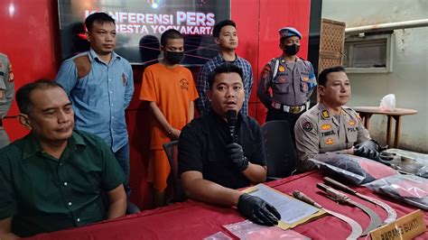 Kata-kata â€œAjaibâ€ yang Diucapkan Saat Sidang Skripsi