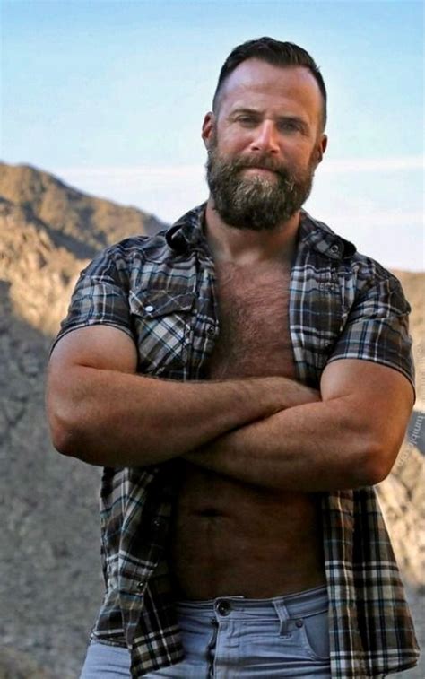 Pin By Craig Terry On Scruffy Men In Scruffy Men Handsome Older Men Hairy Chested Men