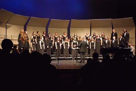 Wchs Choirs Perform Tuesday News Now Warsaw
