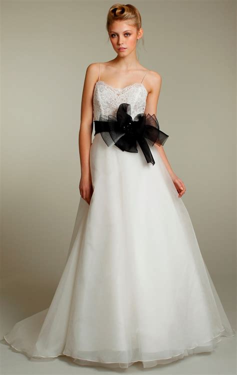 Https://tommynaija.com/wedding/wedding Dress With Black Sash