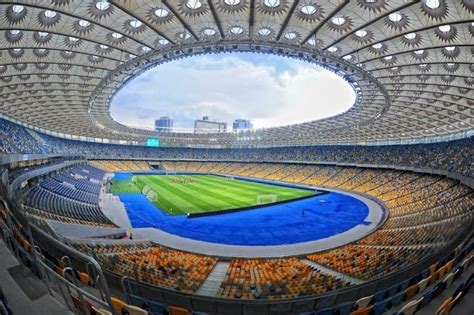 День молоді — свято україни.відзначалося щорічно в останню неділю червня відповідно до указу президента україни від 22 червня 1994 року n 323/94 «про день молоді». НСК «Олімпійський» відкриють для всіх охочих: коли можна буде тренуватися | Новини України - #Букви