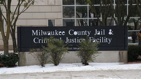 Terminally ill Milwaukee County Jail inmate dies at local hospital