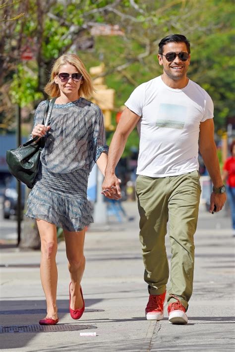 Kelly Ripa Tells Mark Consuelos That He S Mean After Sex