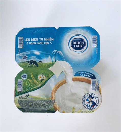A magical yogurt lady gave me this, and i wanna give it to all of you ! Yogurt DuTCH LaDy