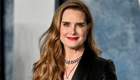 Brooke Shields Roots To Get Back On Tom Cruises Cake List Before Next