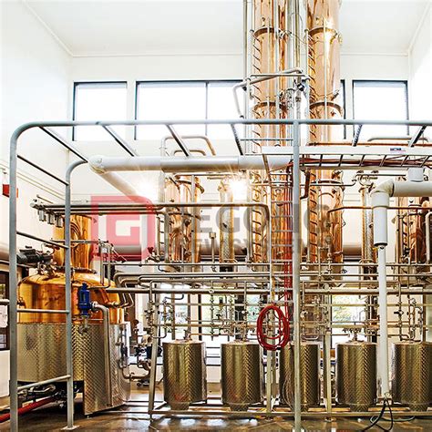 1000l Vodka Distillation Equipment Copper Distillery Column Still