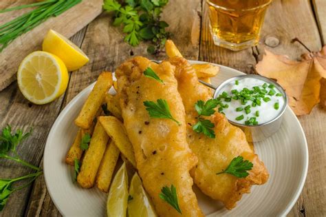 Fish and chips has battered all the opposition to be voted our favourite british dish. The Best Ways to Spend a Long Weekend Trip to London : New ...