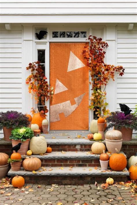 10 Diy Halloween Front Door Decor Ideas