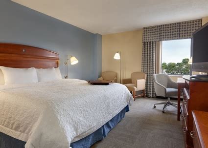 Great option for airport convenience. Travel Agent Exclusives - Hampton Inn Miami Airport West ...