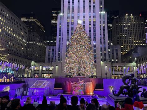 冬のニューヨーク。ロックフェラーセンターのクリスマスツリーは必見！ たびこふれ