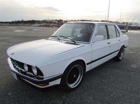 Modified 1983 Bmw 533i 5 Speed For Sale On Bat Auctions Closed On