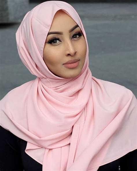 Ugaasadda Clothing On Instagram Our Luxury Hijab In Rose Pretty As