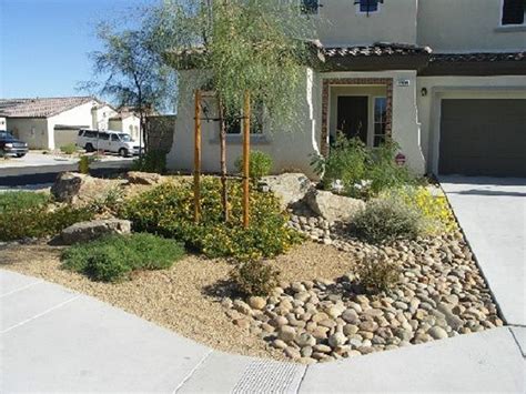 Curb Appeal Front Yard Desert Landscape Design Landscape Architecture