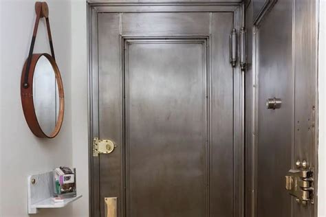 22 Neat Entryway Wardrobe Ideas For The Perfectionist