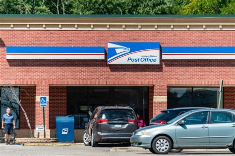 Is The Post Office Open Today Thanksgiving 2021 Opening Times Revealed