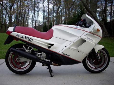Ducati 750 Paso Limited