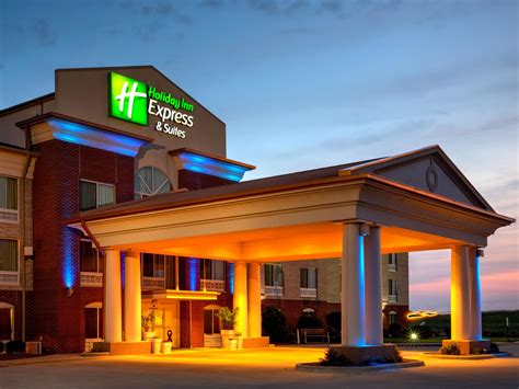 Free breakfast and free wifi internet. Holiday Inn Express & Suites Vandalia Hotel by IHG