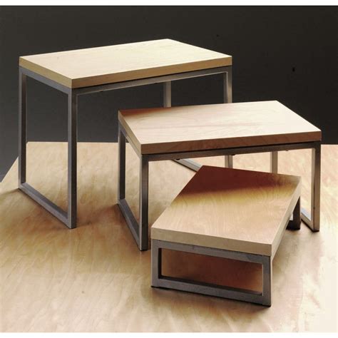 Low Display Nesting Table4
