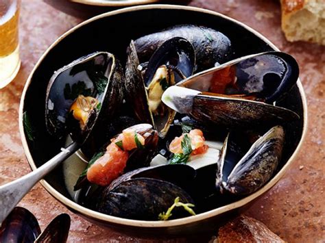 steamed mussels recipe tyler florence food network