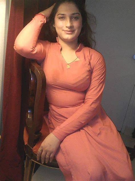 Desi Dupatta Off Beauty In Salwar Suit ♥ Desi Bhabhi ♥