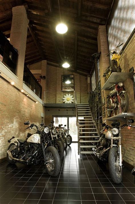 Pinterest Motorcycle Garage Garages Motorcycle Shop