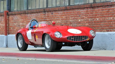 1954 Ferrari 750 Monza Spider Scaglietti 3 700 000 Ferrari Sign
