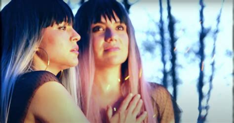 Norah Jones Shares New Video For Flame Twin Watch