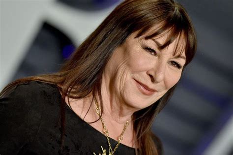 5 1 19 Anjelica Huston Backs Roman Polanski Says She’d Work With Woody Allen ‘in A Second’ The
