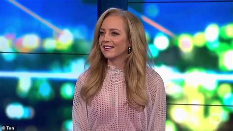 Carrie Bickmore Misses Daughter Adelaides First Step Daily Mail Online