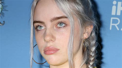 Billie Eilish Opens Up About Body Image In Vogue Inte