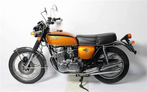 Honda cb750 (f2 seven fifty, nighthawk): Honda CB 750 Four (1969 - 1978) - das Jahrhundert-Motorrad