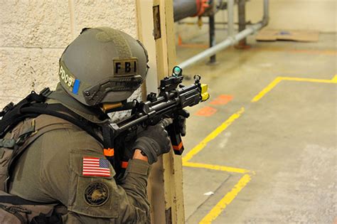 Mp5 Sub Machine Gun Us Special Operations Weapons
