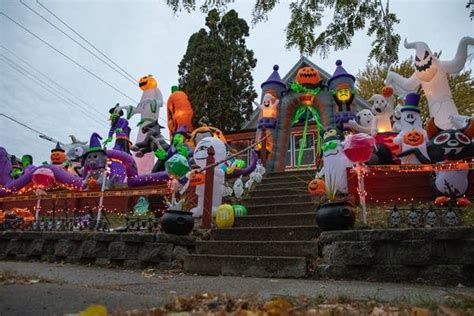 Spooktacular Check Out These Haunting Halloween Homes In Minneapolis