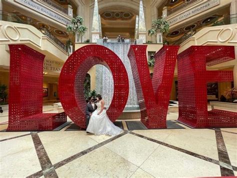 10 Best Places To Get Married In Las Vegas