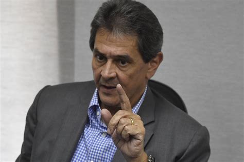 Roberto jefferson monteiro francisco is a brazilian politician. Roberto Jefferson: 'Minha filha não vai sair de bandida ...