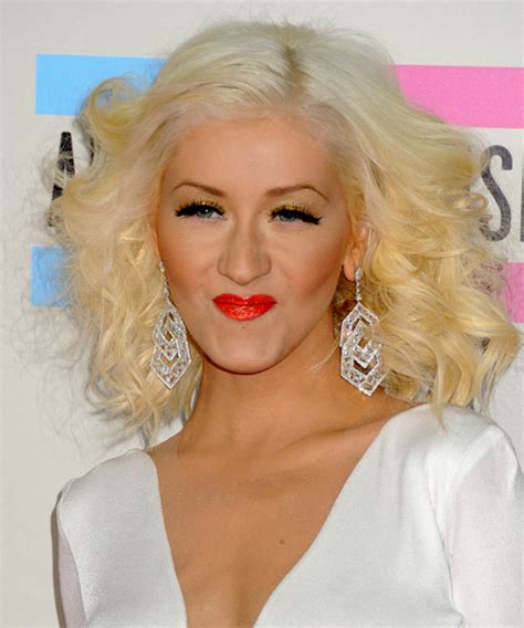 Christina Aguilera Hairstyles In 2018