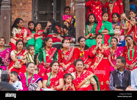 kathmandu nepal aug 24 2017 hindu women of nepal enjoying teej festival at kathmandu durbar