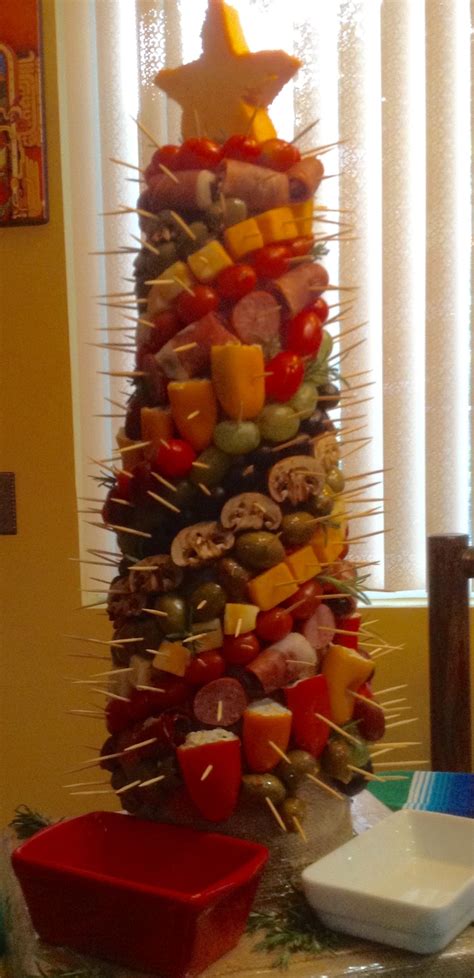 Try these christmas appetizers at your next holiday party. Christmas Appetizer Tree | Christmas recipies, Christmas ...