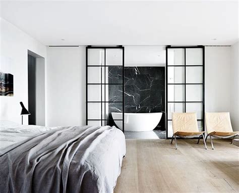 It doesn't matter if you want to figure out how to design an inviting yet sleek master bedroom, either. Open Bathroom Concept: The Hottest Design Trend for the ...