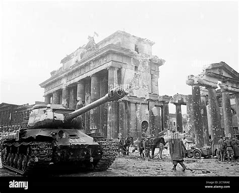 Batalla De BerlÍn 1945 Fotografía De Stock Alamy