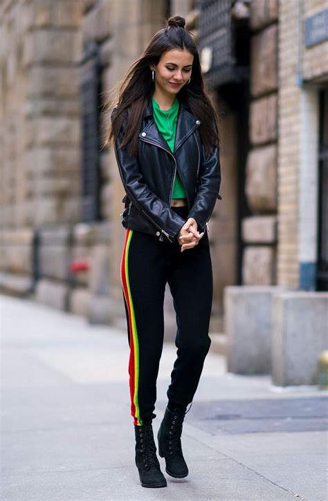 Victoria Justice - 17.03.18 celebrity style casual || celebrity street style || celebrity st 