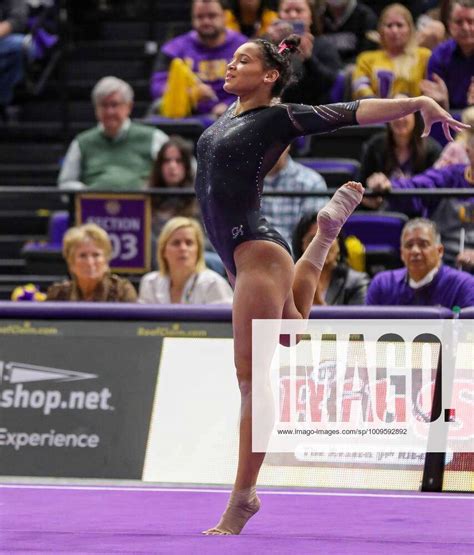 February 5 2022 Lsu S Haleigh Bryant Performs Her Floor Routine